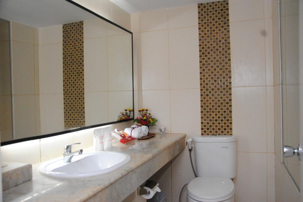 Sahid Kawanua Hotel Манадо Екстериор снимка